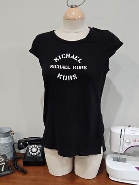 Michael Kors Black Short-Sleeve Logo Tee Sz Small